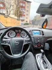 vand opel insignia 2010 2.0cdti. mașina personală de 4 ani