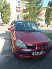 Vând Renault Clio din 2005