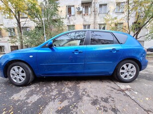 Vând urgent Mazda 3, benzina