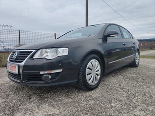 Volkswagen Passat Berlina Sportline