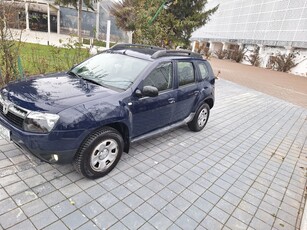 4x4 dacia duster. 2011. Diesel. 15 Clima. 5 8 0 0 euro. BACAU