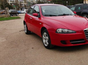 Alfa Romeo 147 1.6 Twin Spark 16V 120 cp euro 4