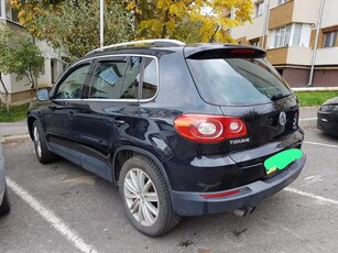 Auto VW Tiguan 4x4