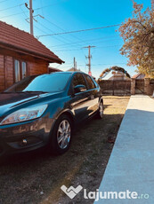 Ford focus 1,6mpi 2010