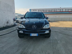 Mercedes ML 2,7 CDI Automat 2005 Autoutilitara