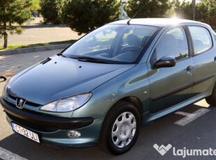 Peugeot 206 2.0 HDI (diesel) culoare verde metalizat din 2001