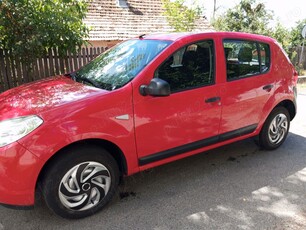 Vând Dacia Sandero