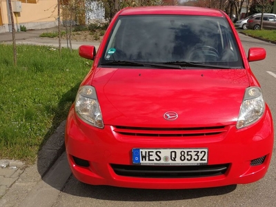 --Daihatsu Sirion-IMPECABIL-An 2008-BENZINA-KM.REALI!!!