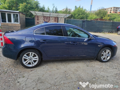 Volvo S60 Drive 2012