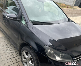 Volkswagen Touran 2012