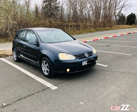 Vw golf 5 an 2005 stare excelentă