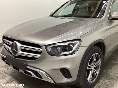 Mercedes-Benz GLC 220 d 4MATIC