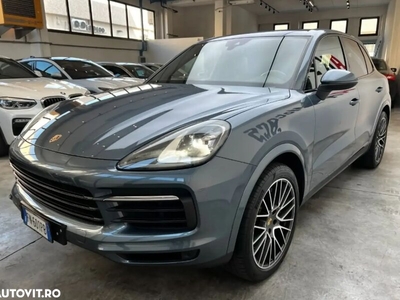 Porsche Cayenne disponibil pe comandaDot