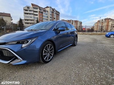 Toyota Corolla 2.0 HSD Exclusive Plus GR Sport Bi-Tone