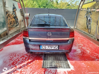 Vând urgent mașina Opel Vectra 2008
