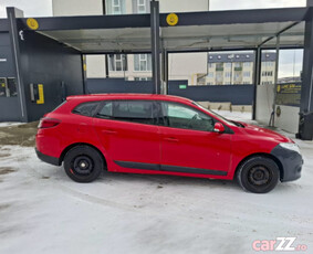 Renault megane 1.6i an 2012