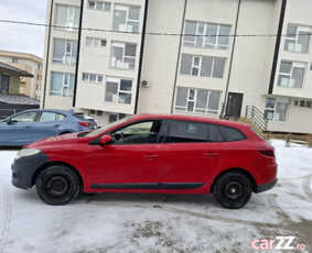 Renault Megane, an 2011, 1.6 benzina = Posibilitate rate