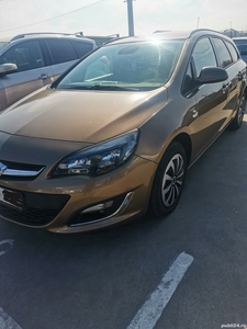 Opel Astra J 2013