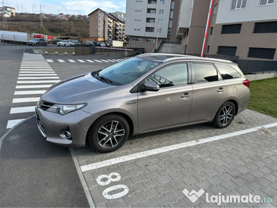 Toyota Auris 2015 1.8 Hybrid NU NECESITA NICIO INVESTITIE