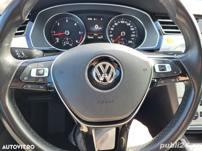 Volkswagen Passat b8 2015