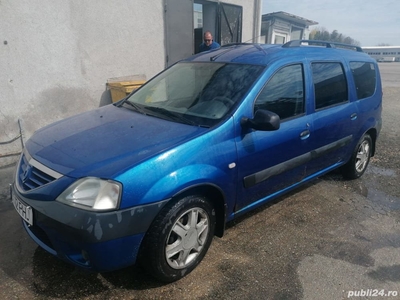 Dacia Lodgy 2 km 1 598 cm3 Benzina 7 locuri