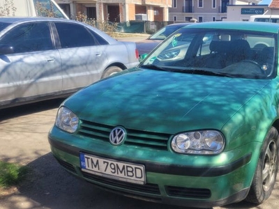 De vanzare VW Golf 4