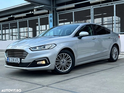 Ford Mondeo 2.0 HEV Titanium