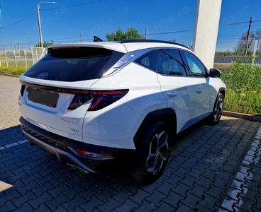 Hyundai Tucson hybrid