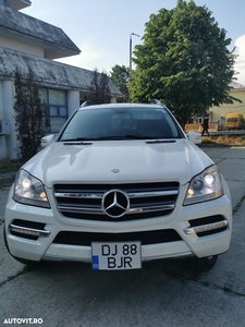 Mercedes-Benz GL 350 BlueTEC 4Matic 7G-TRONIC