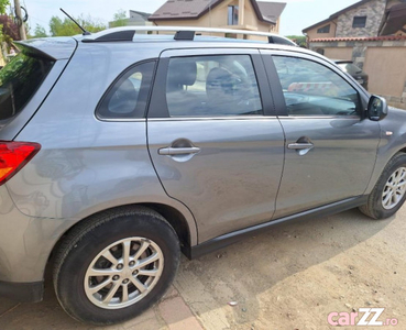 Mitsubishi asx 2016 cu 59000 km stare f. buna 1,6 diesel 4x4 euro6