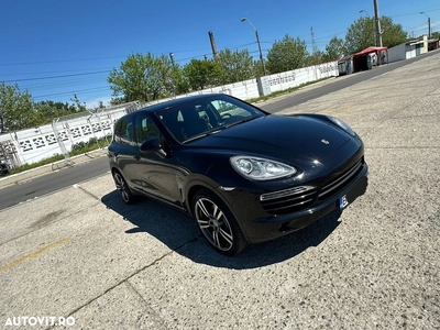 Porsche Cayenne 3.0 L V6