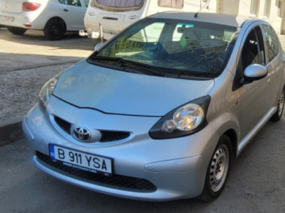 Toyota aygo masina