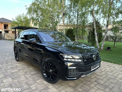 Volkswagen Touareg 3.0 V6 TDI 4Motion DPF Automatik R-Line