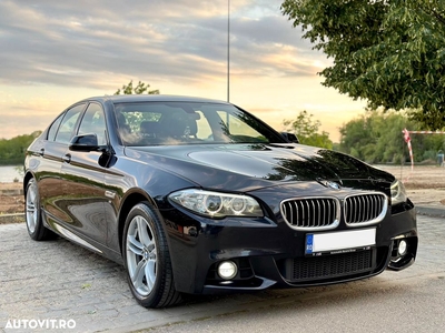 BMW Seria 5 520d xDrive AT