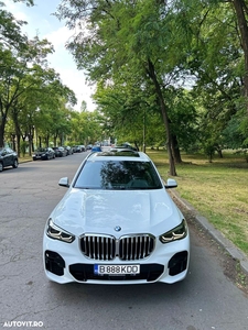 BMW X5 xDrive30d AT MHEV