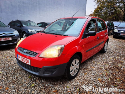 Ford Fiesta 1.3 POSIBILITATE RATE, Avans 0