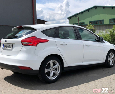 Ford Focus an 2015