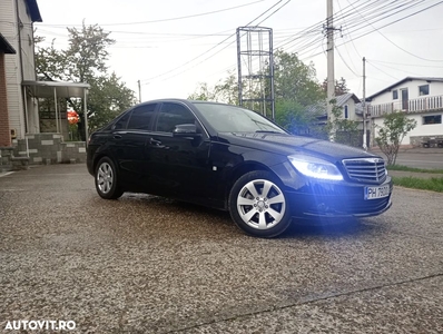 Mercedes-Benz C 180 (BlueTEC) d 7G-TRONIC Avantgarde