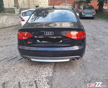 Audi a4 b8 2.0 tdi