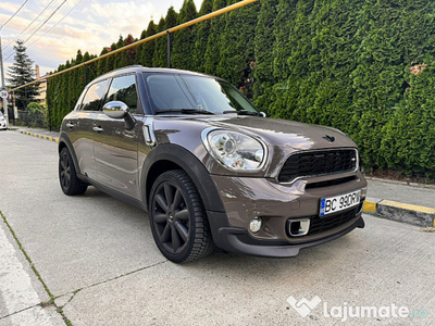 Liciteaza-MINI John Cooper Works Countryman 2011