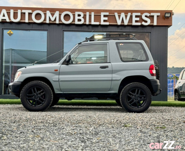 Mitsubishi pajero pinin