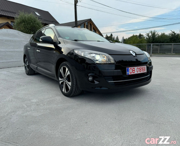 Liciteaza-Renault Megane 2012