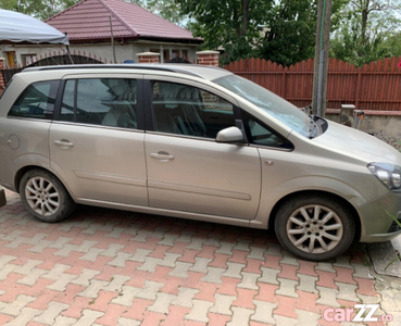 Opel Zafira 7 locuri