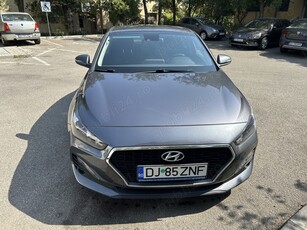 Hyundai i30 fastback 1.4