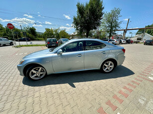 Lexus IS220d 177CP