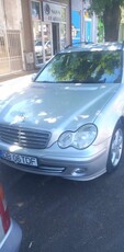 Mercedes c200,