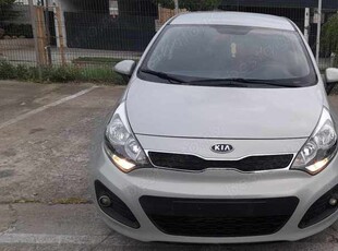 vand KIA RIO 1.1 diesel impecabila