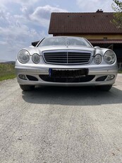 VAND Masina Mercedes Benz E220