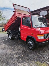 Vând Mercedes Vario 612 basculabilă cu motor 2.9,120 de cai, bena 3.3 2 0.5,impozit mic,arcuri față,