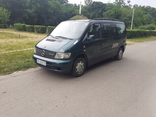 Vand - Mercedes Vito - 5 locuri + marfa an 2002